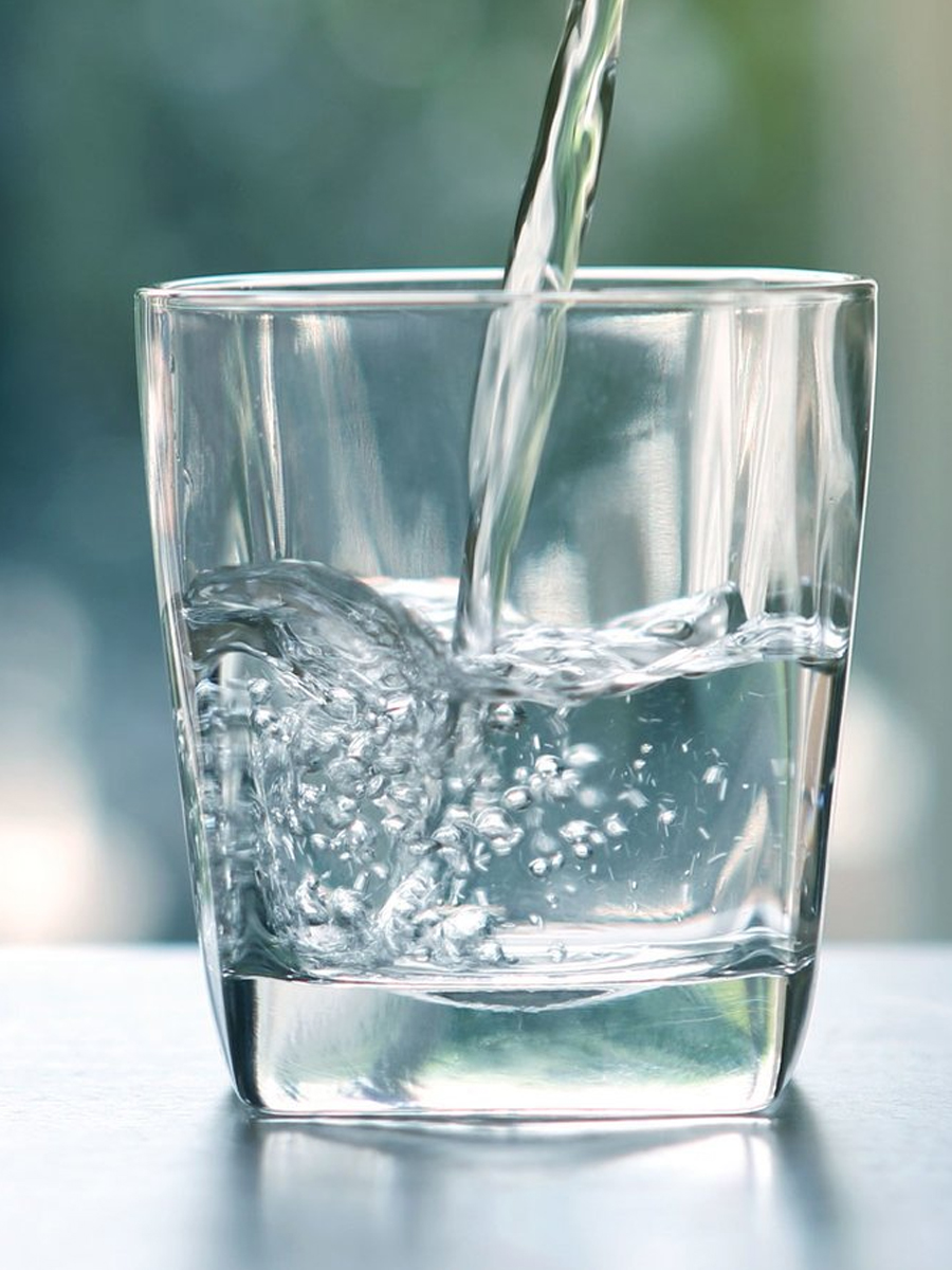 Вода питьевая газированная BonaAqua, 1 шт, 1000 мл.