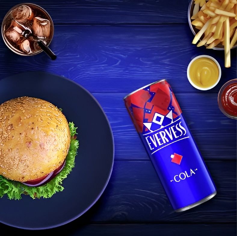 Напиток Evervess газированный, Cola, 0,33л. ЖБ. Упаковка 12 шт.