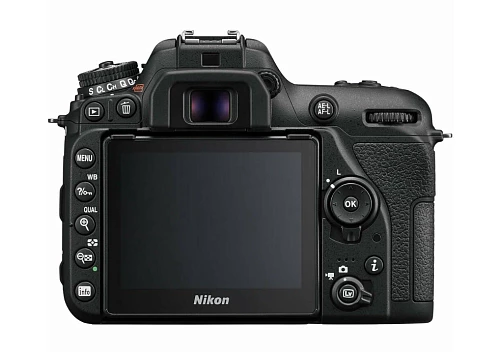 Зеркальный фотоаппарат Nikon D7500 Kit с AF-S 18-140 VR (Черный)
