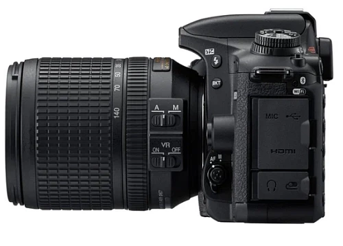 Зеркальный фотоаппарат Nikon D7500 Kit с AF-S 18-140 VR (Черный)