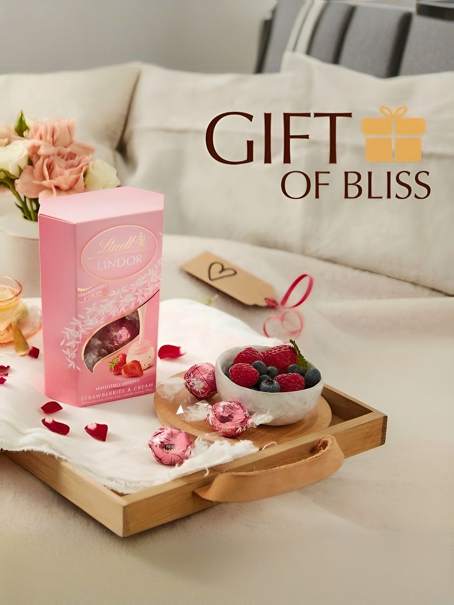 Конфеты шоколадные Lindor Strawberries & Cream (клубника со сливками), 200 гр. 8 шт.