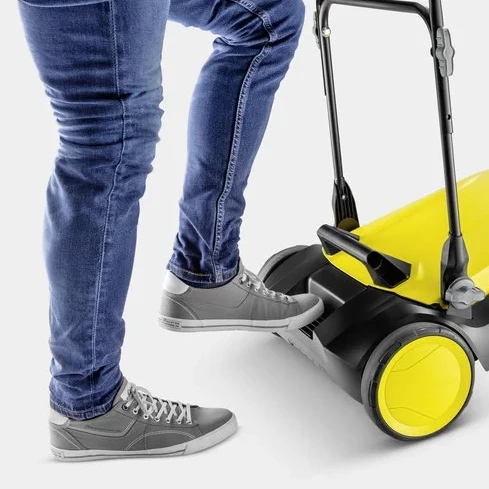 Подметальная машина KARCHER S 4 TWIN (1.766-360.0) (Чёрно-Жёлтый)