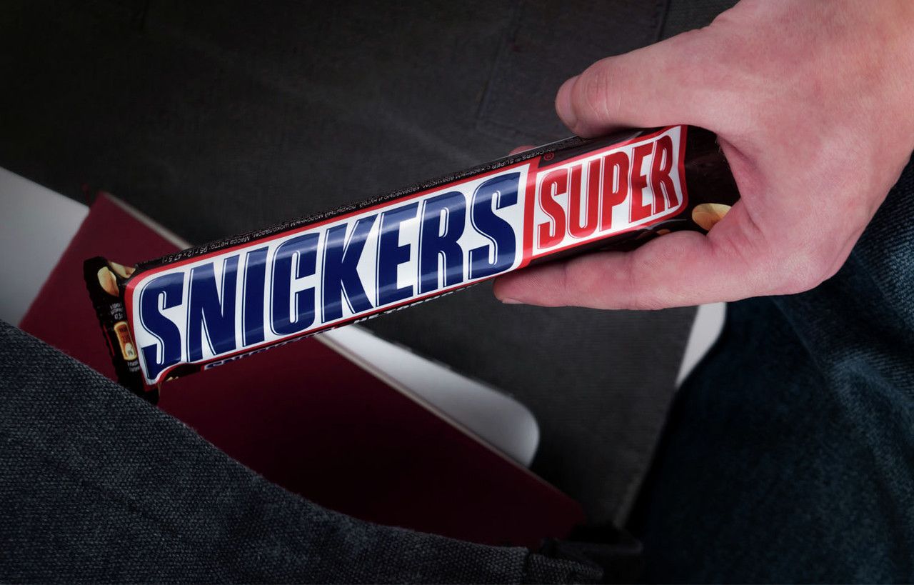 Батончик шоколадный Snickers Super, 80г. Упаковка 32 шт.